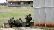 Motard filmant des militaires au camp des Garrigues : son matériel saisi