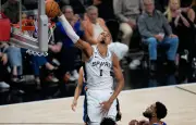 NBA : Knicks-Spurs, match 3 décisif pour Wembanyama à New York