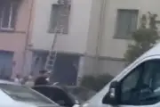 Nice : un agent de la Frap escalade une façade pour sauver une dame d'un incendie