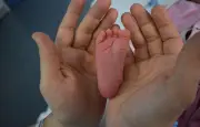 Polémique autour des propos d'une journaliste sur le père à l'accouchement