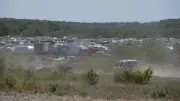 Rave illégale dans l'Hérault : un millier de teufeurs encore présents