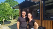 À Saint-Quentin-la-Poterie, La Guinguette parie sur le bien vivre ensemble