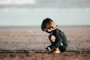 Santé mentale des enfants : outiller adultes et jeunes aux compétences psychosociales