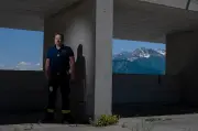 Six mois après l'incendie de Crans Montana : vies bouleversées