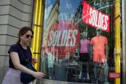 Soldes d'été prolongés jusqu'au 28 juillet à cause de la canicule