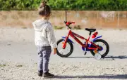 Suspect pédophile interpellé dans le Jura pour photos d'enfants