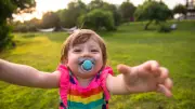 Tétines sexuelles chez Gifi : les associations de protection de l'enfance sidérées