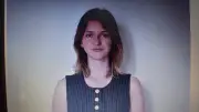 Une lycéenne crée un flyer sur les droits des enfants face aux autorités