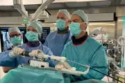 Valve tricuspide implantée sans ouvrir le cœur à Monaco : une première pour les patients inopérables