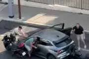 Vidéo choc au Cannet : policier renversé, suspecte blessée par balle