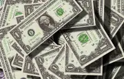 Waterloo : une femme de 69 ans gagne 2 millions de dollars à la loterie et prend sa retraite anticipée