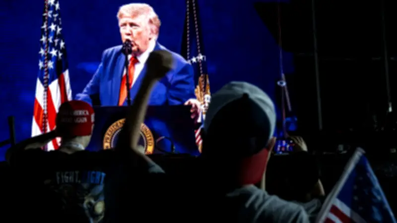 250 ans des USA : pluie, orages et attaques contre les "communistes" au 4-Juillet de Trump