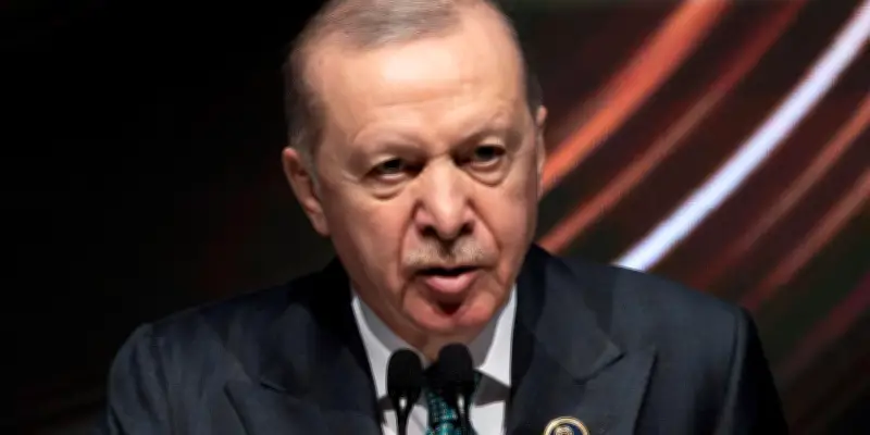 Ahmet Insel : la Turquie glisse vers un poutinisme aux couleurs locales