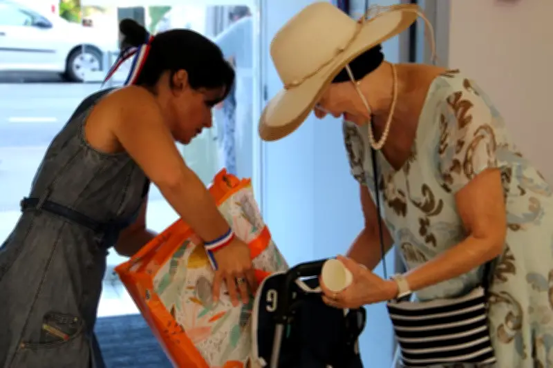 Antibes distribue 1100 colis alimentaires aux retraités depuis 1975