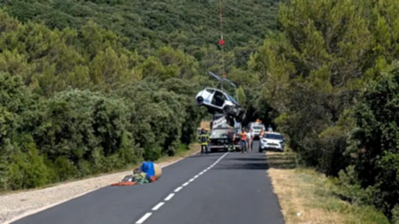 Automobiliste bloqué en forêt à Montarnaud : voiture hélitreuillée après une erreur de GPS