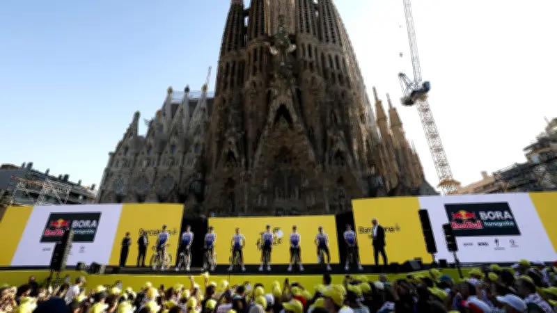 Barcelone, capitale du Tour de France : un départ inédit devant la Sagrada Familia