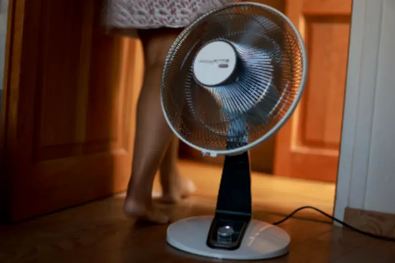 Canicule et charge mentale : Lucie raconte son quotidien épuisant