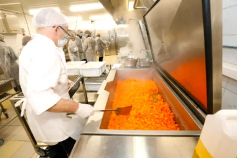 Cannes : Elior construira une nouvelle cuisine centrale et fournira les repas dès septembre