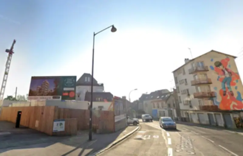 Chute mortelle d'un ouvrier de 44 ans à Rennes