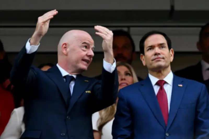 Coupe du Monde 2026 : Rubio s'en prend à un arbitre, la Fifa impose le silence sur une accusation de viol