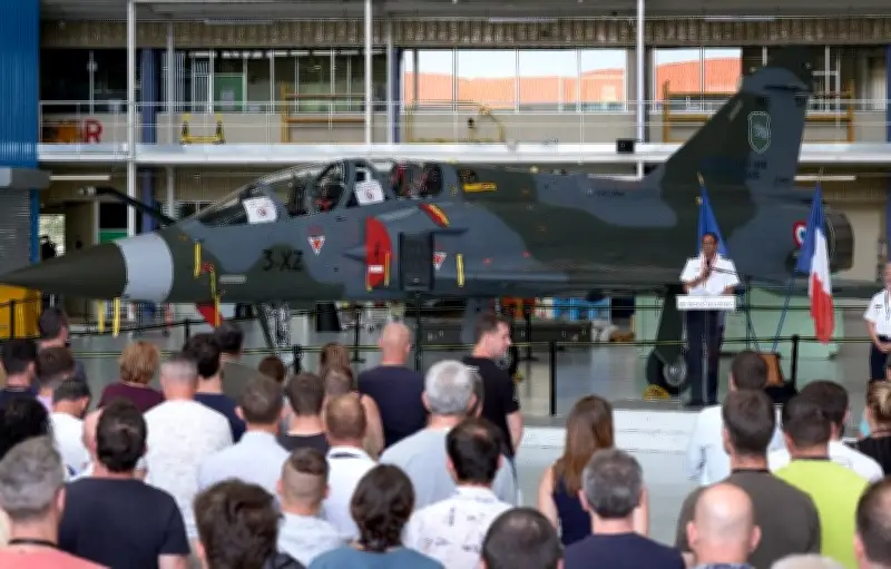 DGA livre le dernier Mirage 2000D rénové à mi-vie à Nancy