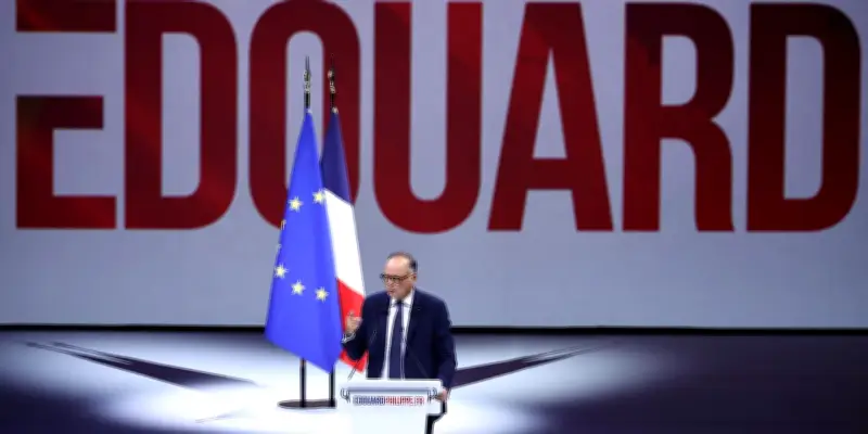 Édouard Philippe promet de faire l'intérêt des enfants sa boussole