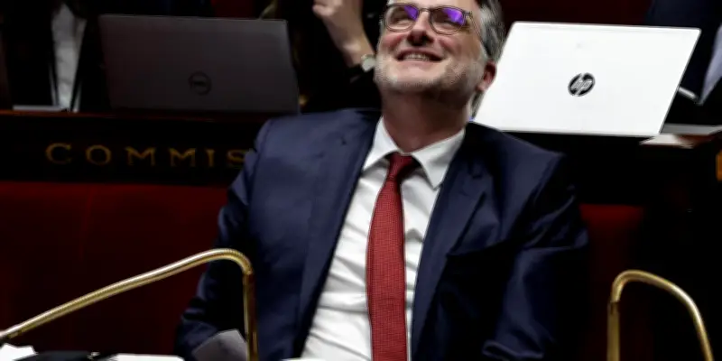 Départ de Florent Boudié : l'épilogue de la législature s'amorce