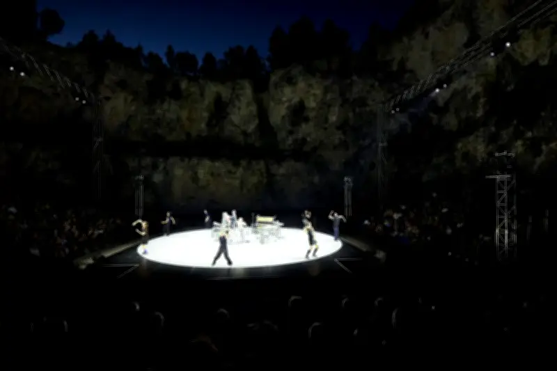 Festival d'Avignon : le silence de Lucie Antunes et Mathilde Monnier est d'or