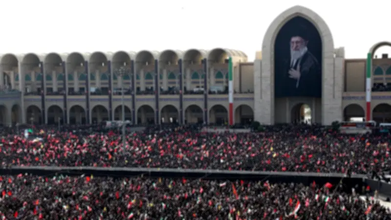 Funérailles d'Ali Khamenei : six jours de cérémonies hors norme en Iran