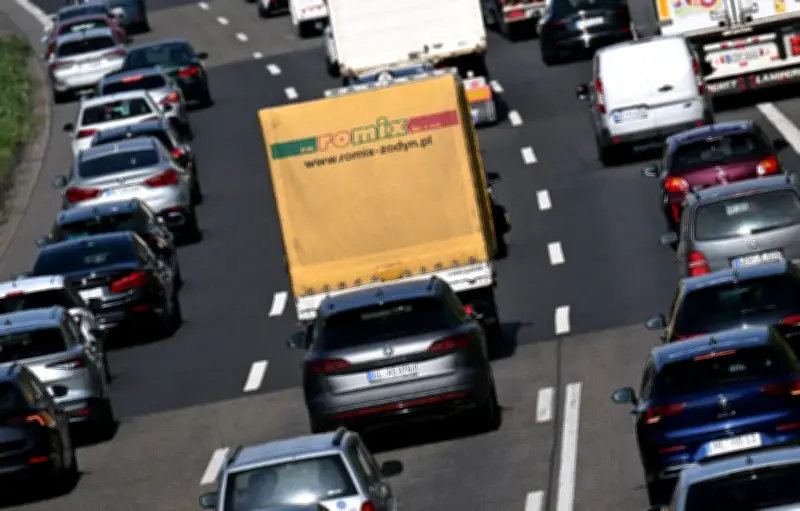 Grand chassé-croisé des vacances : trafic très dense ce vendredi sur les routes