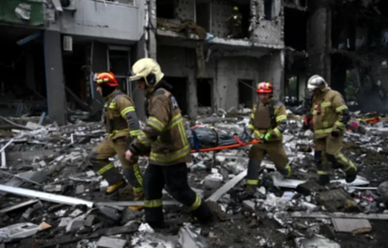 Guerre en Ukraine : 22 morts à Kiev, l'Otan promet des milliards