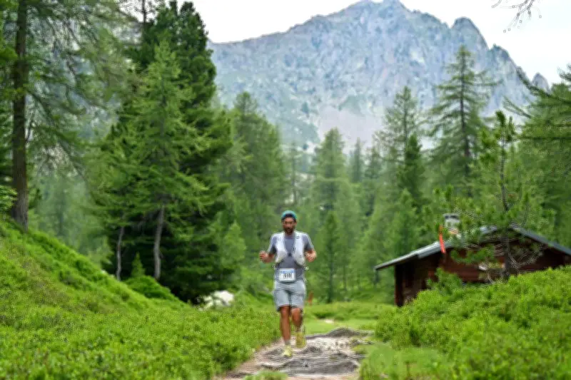 Guillaume Néry raconte son 50 km UTCAM : apnée et trail main dans la main