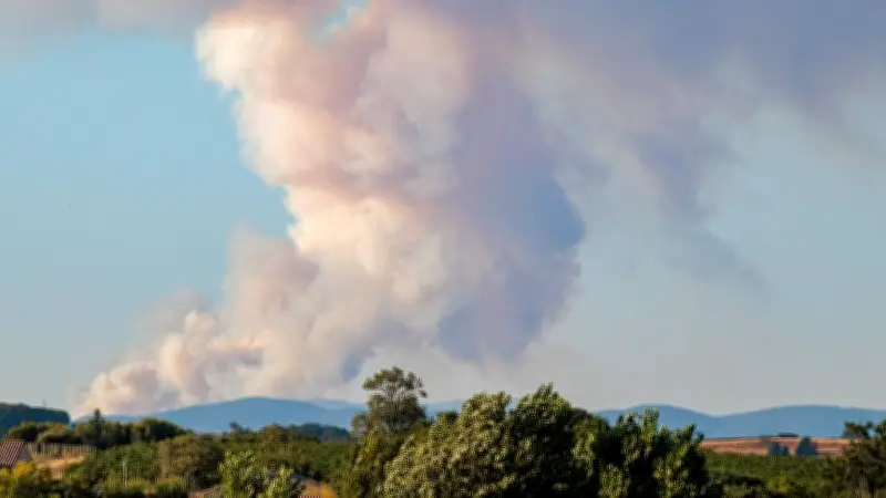 Huit incendies en une journée : un homme placé en garde à vue à Solaize