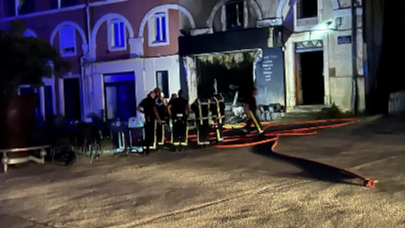 Incendie au restaurant L'Authentique à Alès : 20 pompiers mobilisés