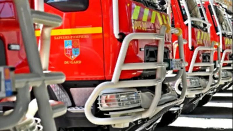 Incendie à Rochefort-du-Gard : 20 pompiers et un hélicoptère mobilisés
