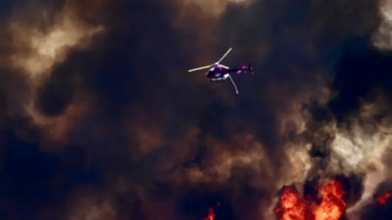 Incendies en Occitanie : 2000 hectares brûlés à Trévillach, 540 ha dans le Gard