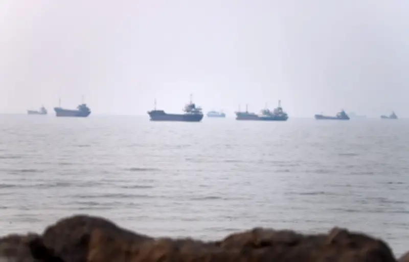 Iran impose des frais aux navires dans le détroit d'Ormuz, traitement spécial pour les alliés