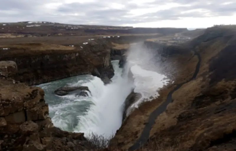 Islande : 3 sites incontournables entre geysers et plages noires