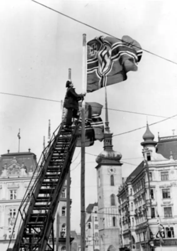 Jazz sous le IIIe Reich : l'histoire du groupe créé par les nazis