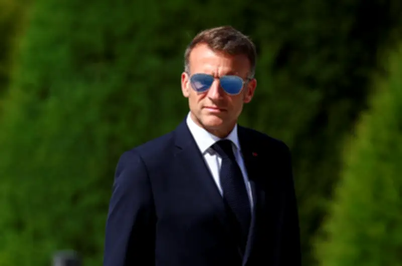 Macron et le maire Bruel : la disgrâce vue par un politologue
