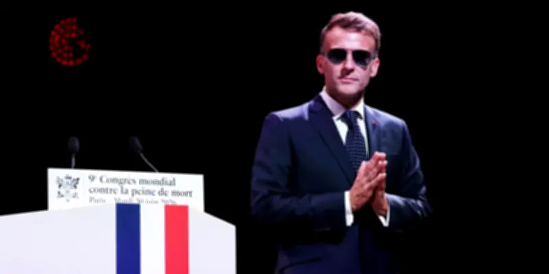 Macron se pose en gardien de l'abolition de la peine de mort