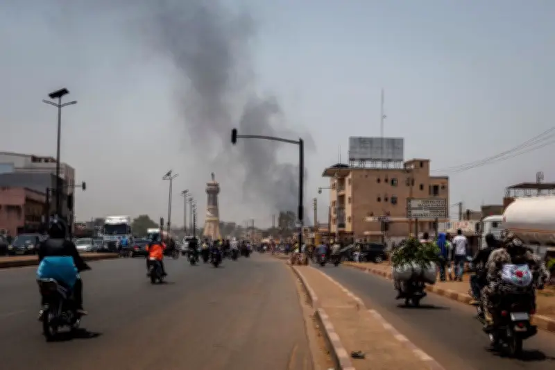Mali : attaques coordonnées dans plusieurs localités, au moins 14 morts