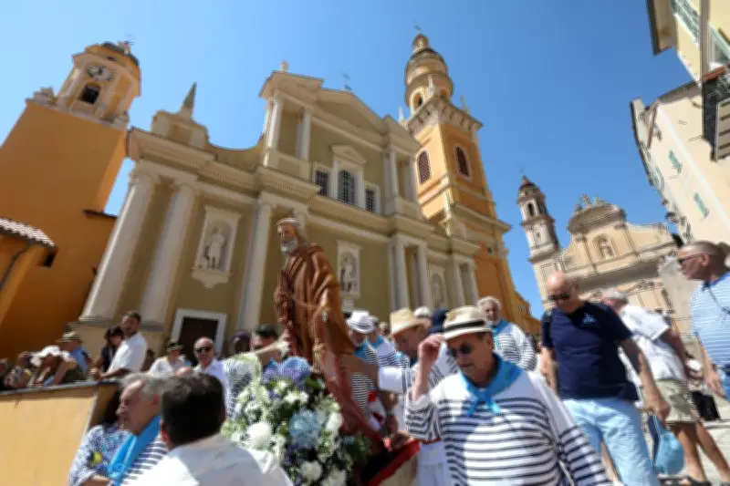 Menton : la Saint-Pierre, une tradition mêlée d'espérance