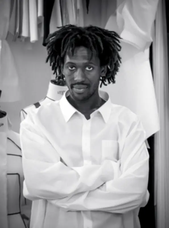 Mode : Mossi Traoré, un styliste singulier à la fibre sociale
