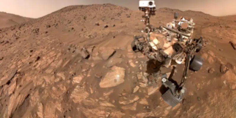 Molécules organiques complexes découvertes sur Mars par Perseverance