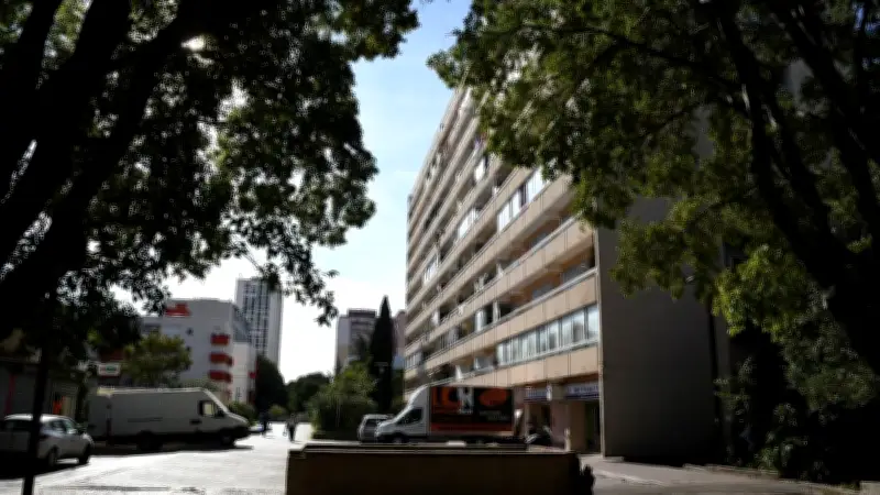 Montpellier : un dealer se trahit en prenant en photo des véhicules de police