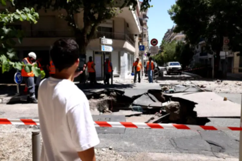 Nice : un geyser géant inonde le boulevard Grosso après une rupture de canalisation