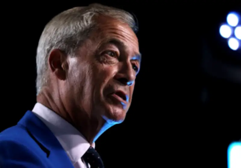 Nigel Farage quitte son mandat et provoque des législatives partielles