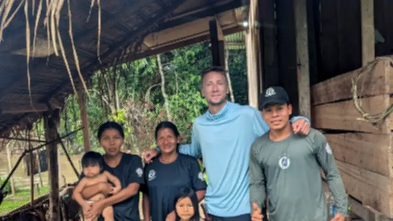 Noé Perchet : 1 750 km en kayak solo à travers l'Amazonie