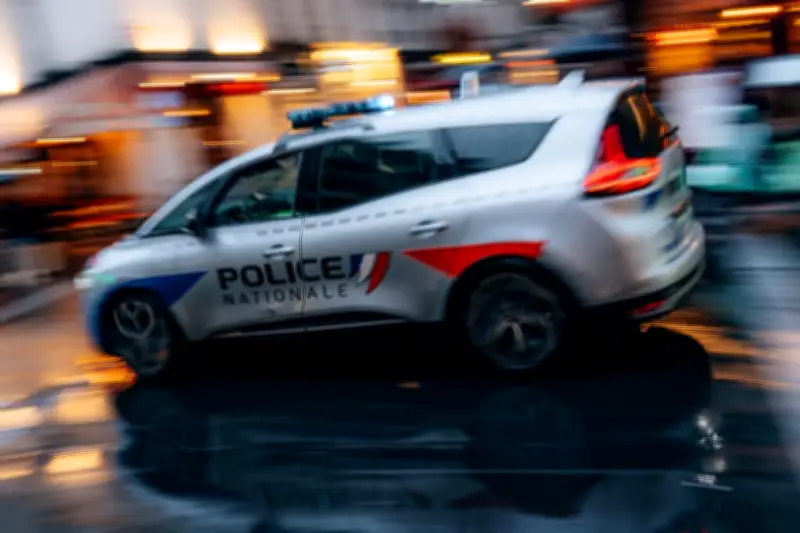 Paris : femme en démence tuée par la police après retranchement